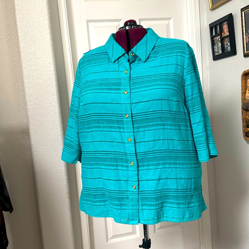 Women’s plus blouse turquoise